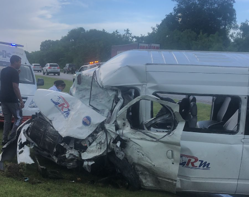 Un muerto y varios heridos en accidente de tránsito en La Altagracia