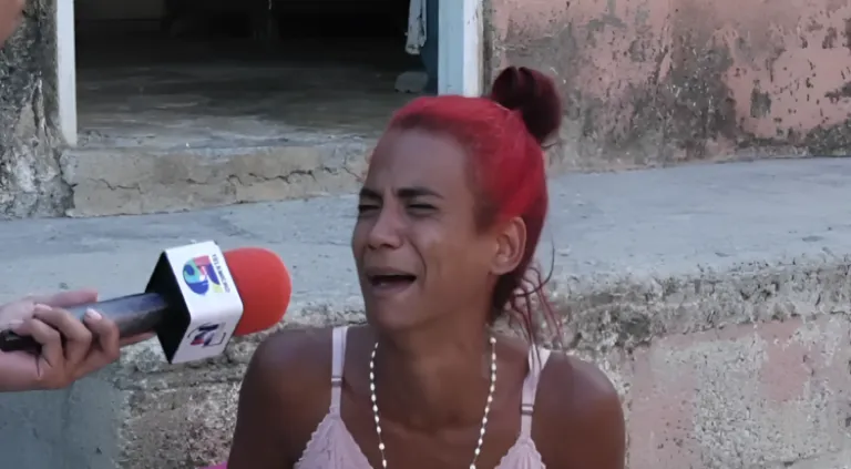 las jovencitas en Cancino Adentro