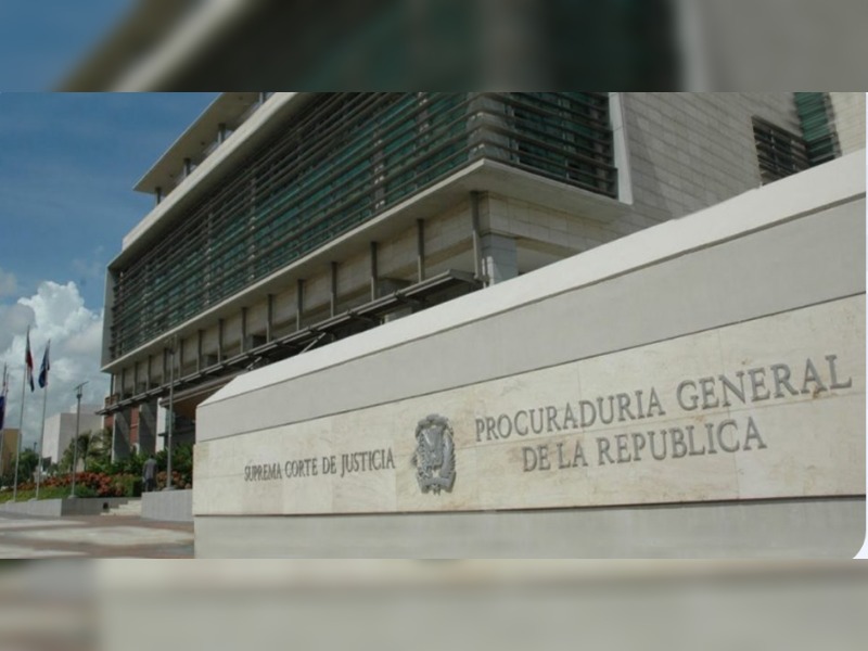 Policías reciben prisión preventiva por muerte de joven en La Romana