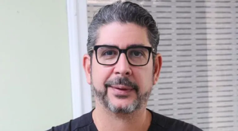 El doctor Héctor Guerrero Heredia